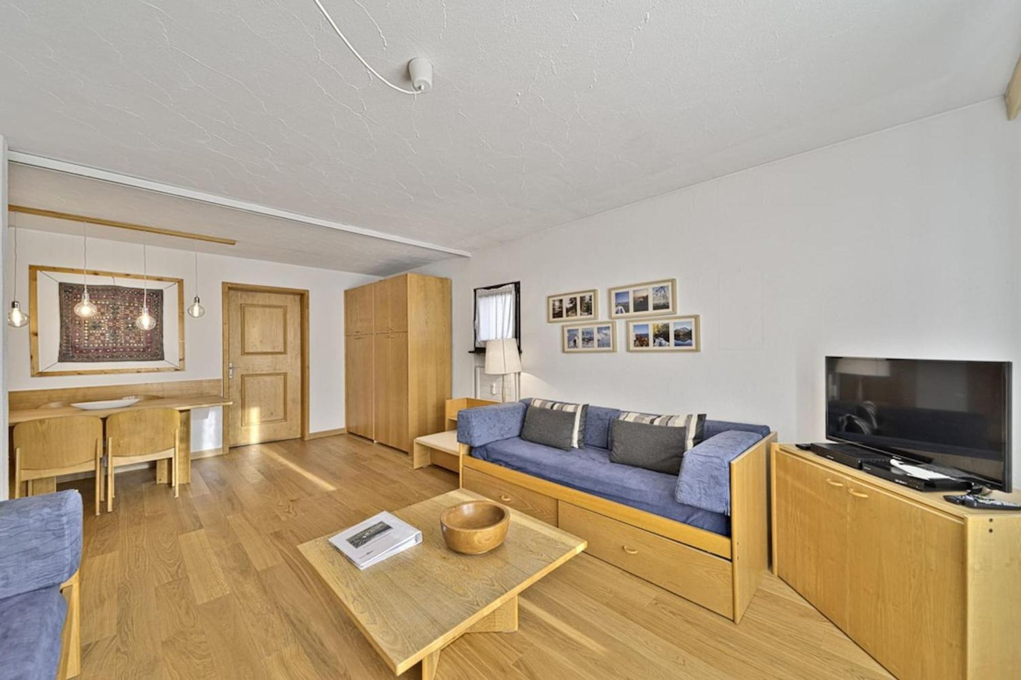 Chesa Chavriol - Celerina Apartment Celerina/Schlarigna Luaran gambar